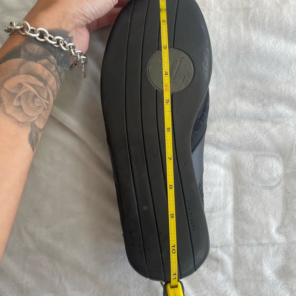 Louis Vuitton authentic Men’s shoes-lowest price available! Size 9 Men’s (8 EU) - Picture 13 of 16